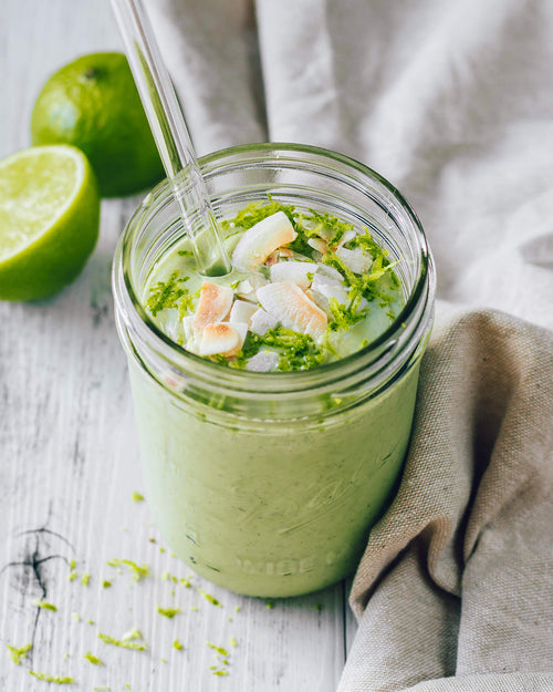 Creamy Avocado, Lime & Kiwifruit Smoothie