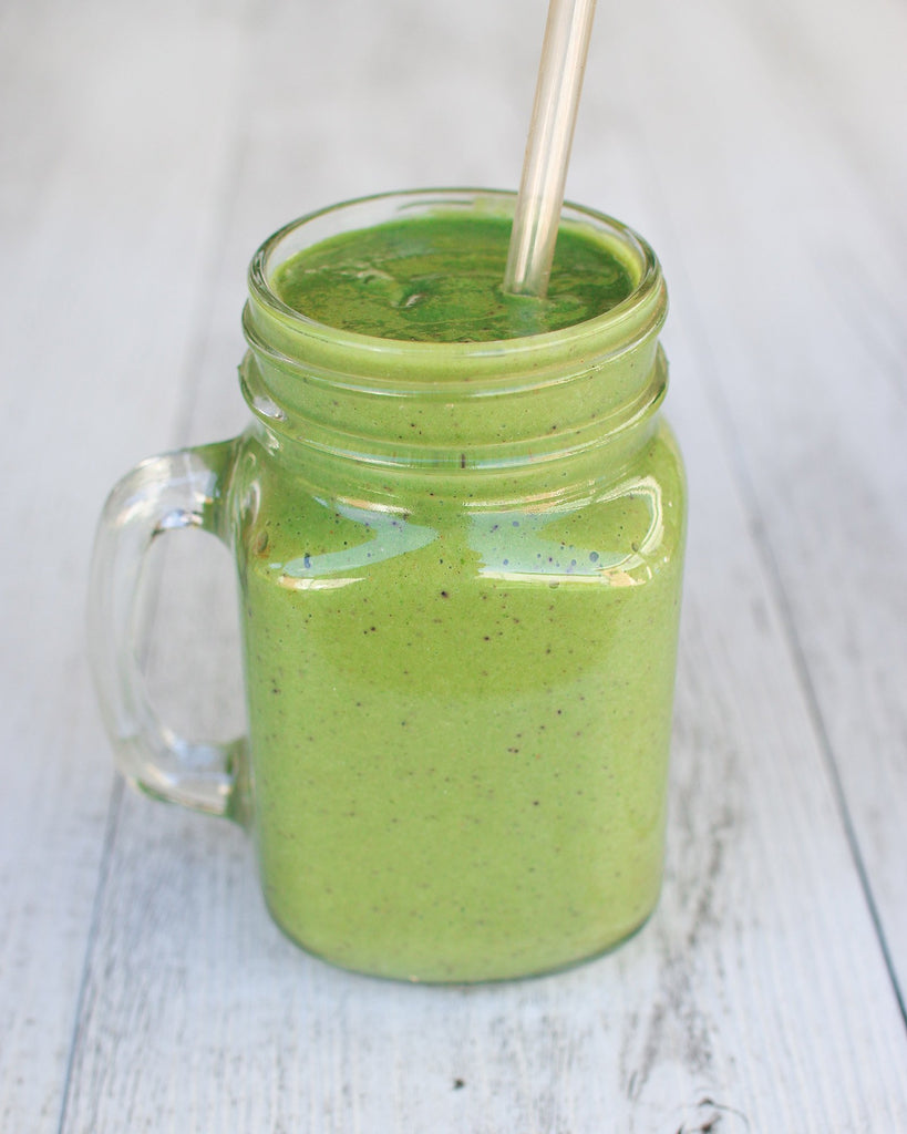 VANILLA MATCHA GREEN SMOOTHIE | Tropeaka