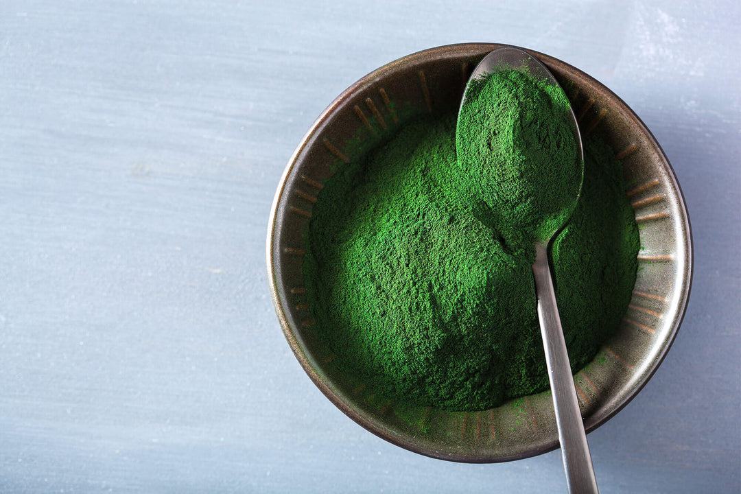green superfood powder
