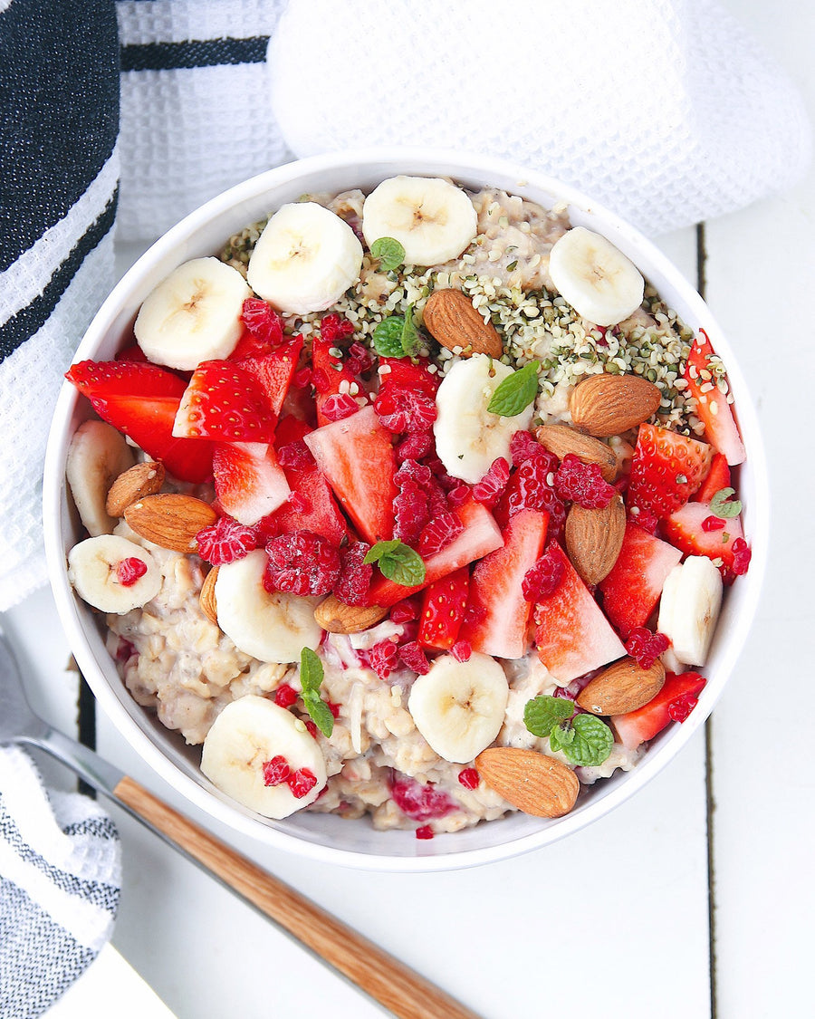 Berry & Coconut Vanilla Protein Porridge